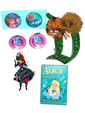 Alice in Wonderland Jewelry Lot Earrings and Brooches Golden Afternoon